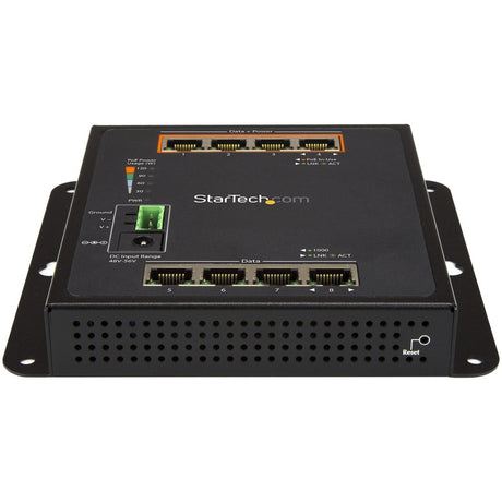 StarTech.com Industrial 8 Port Gigabit PoE Switch, 4 x PoE+ 30W, Power Over Ethernet GbE Layer/L2 Managed Network Switch -40C to +75C, TAA