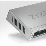ZYXEL GS1005HP 5 Ports Ethernet Switch - Gigabit Ethernet - 1000Base-T - Silver