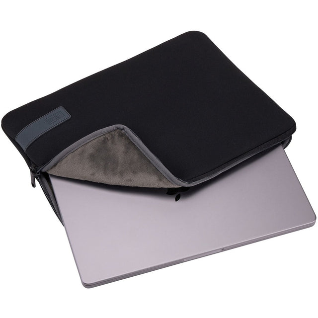 Case Logic Reflect REFMB-114 Carrying Case (Sleeve) for 35.6 cm (14") Apple Notebook, MacBook Pro - Black