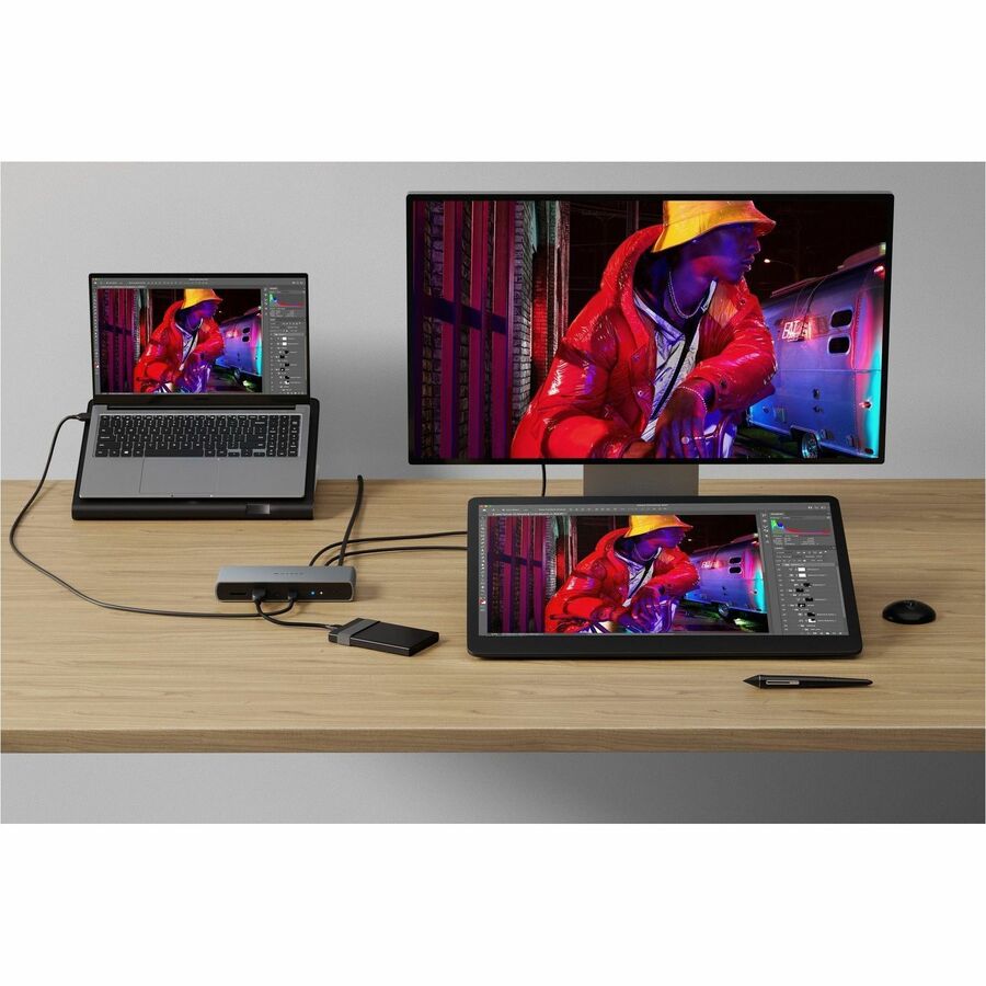 Targus HyperDrive HDTB4D-EU Thunderbolt 4 Docking Station for Monitor, Desktop PC, Tablet, Notebook - Charging Capability - Memory Card Reader - SD - Grey