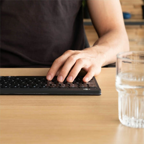 R-Go Compact Break ergonomic keyboard, QWERTY (UK)