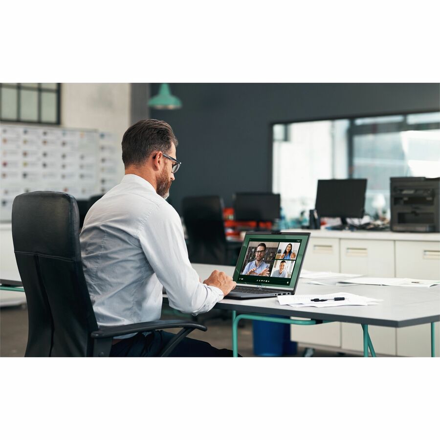 Dell Latitude 7000 7450 35.6 cm (14") Notebook - Full HD Plus - Intel Core Ultra 7 165U - vPro Technology - 32 GB - 512 GB SSD - English (UK) Keyboard - Titan Gray