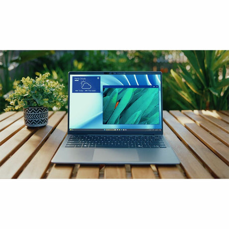 Dell Latitude 7000 7455 35.6 cm (14") Touchscreen Notebook - QHD+ - Qualcomm Snapdragon X Plus X1P-64-100 - 16 GB - 512 GB SSD - English (UK) Keyboard - Grey